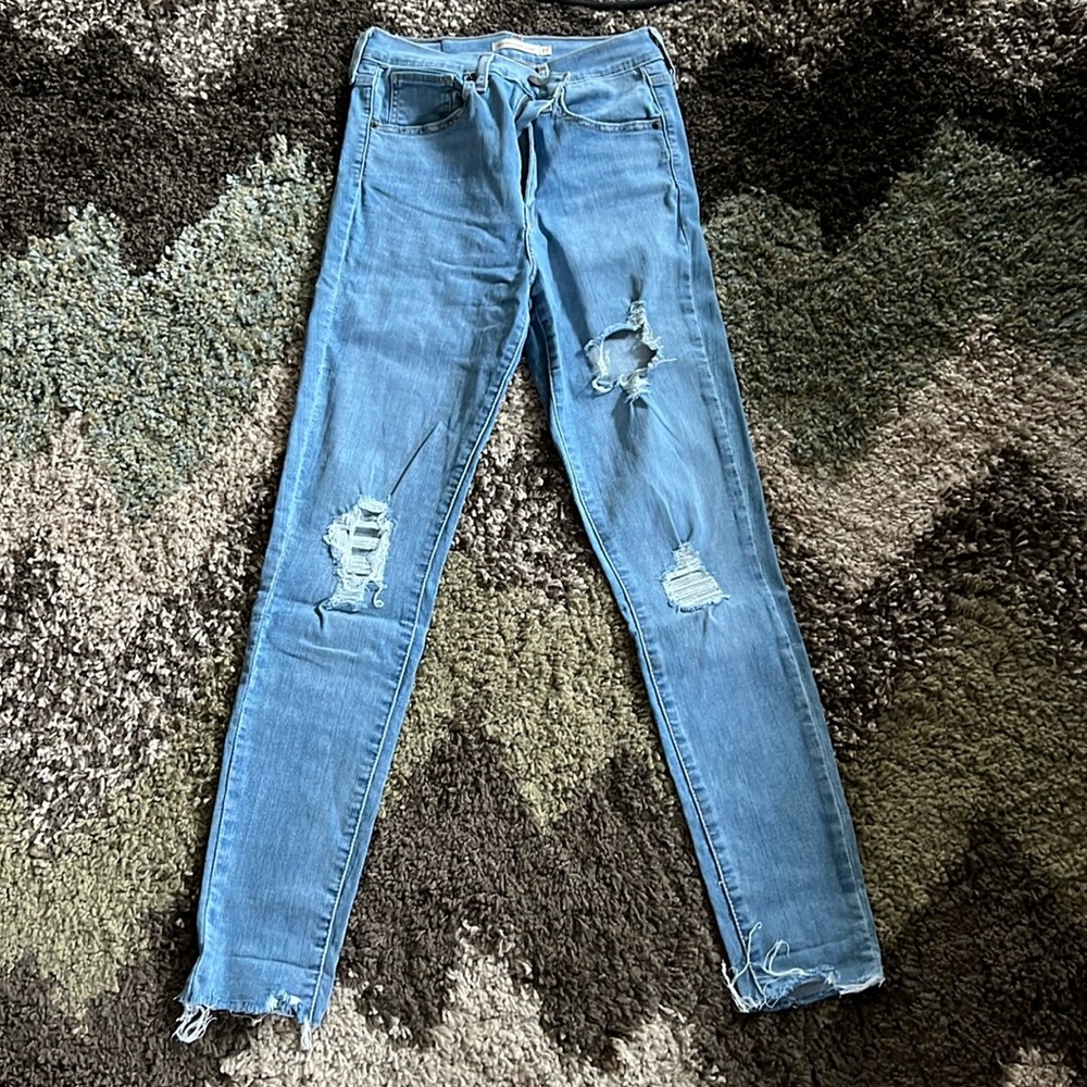 Levi jeans